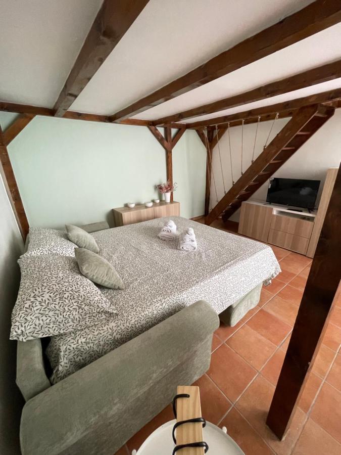 La Casa Di Santa' Apartment Napoli Ngoại thất bức ảnh